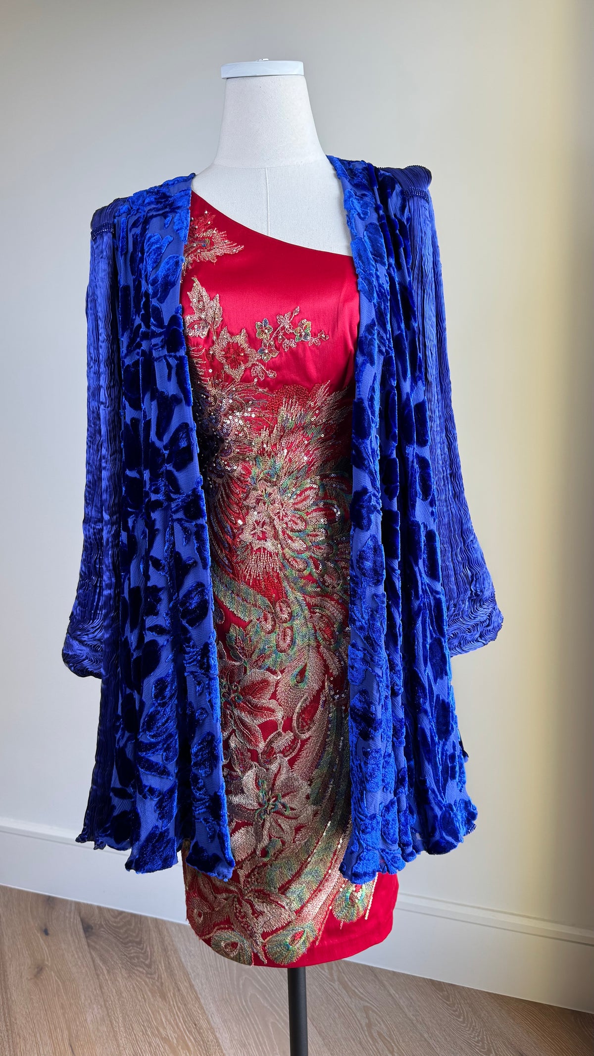 1980's Patricia Lester Silk Plissé & Devoré Velvet Jacket in Royal Blue