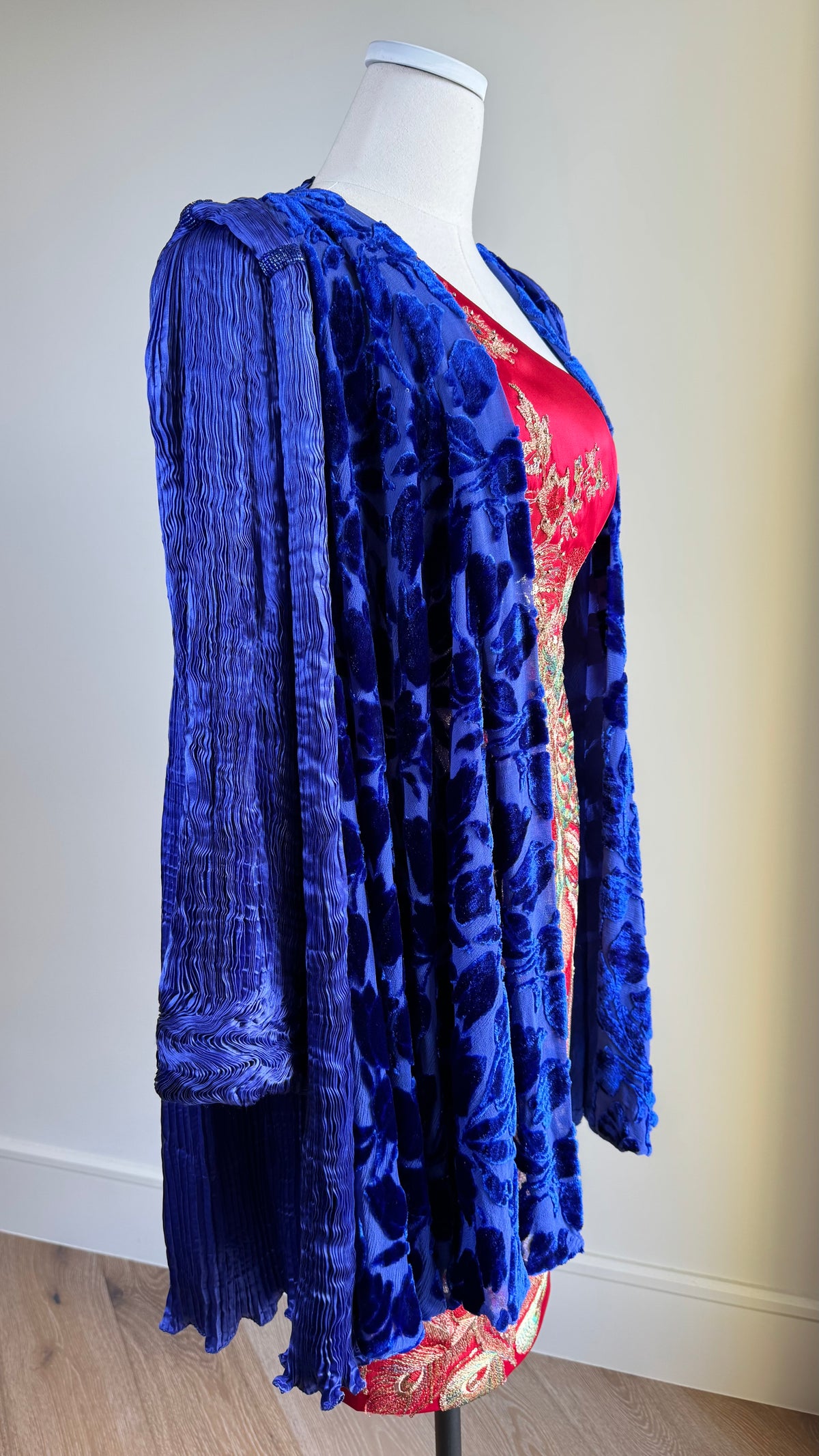 1980's Patricia Lester Silk Plissé & Devoré Velvet Jacket in Royal Blue