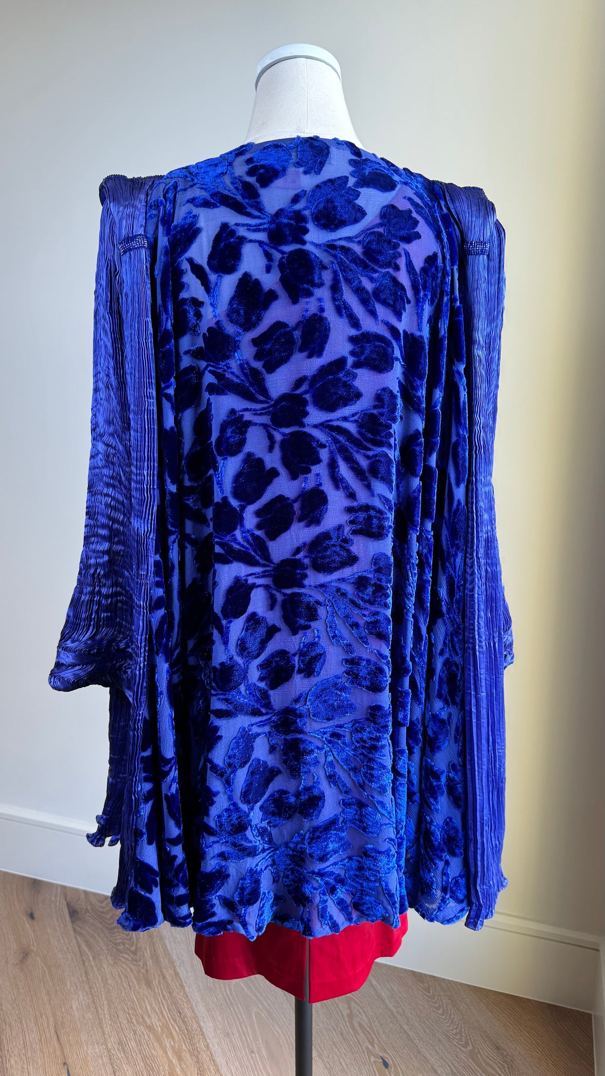 1980's Patricia Lester Silk Plissé & Devoré Velvet Jacket in Royal Blue